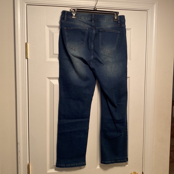 Brand New BloomChic Jeans…size 12 - Picture 2 of 5